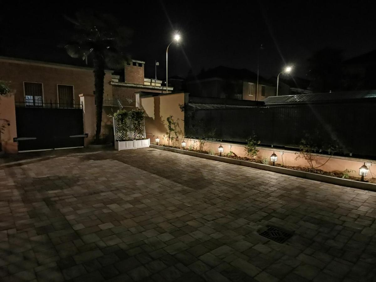 B&B Ad Quintum Torino Collegno Bagian luar foto